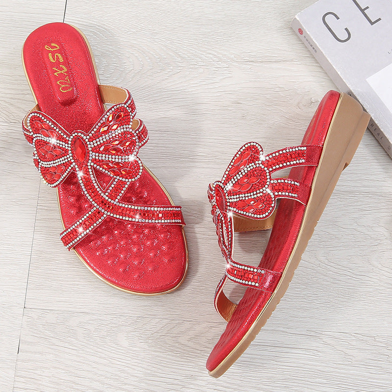 Geklede comfortabele zomersandalen