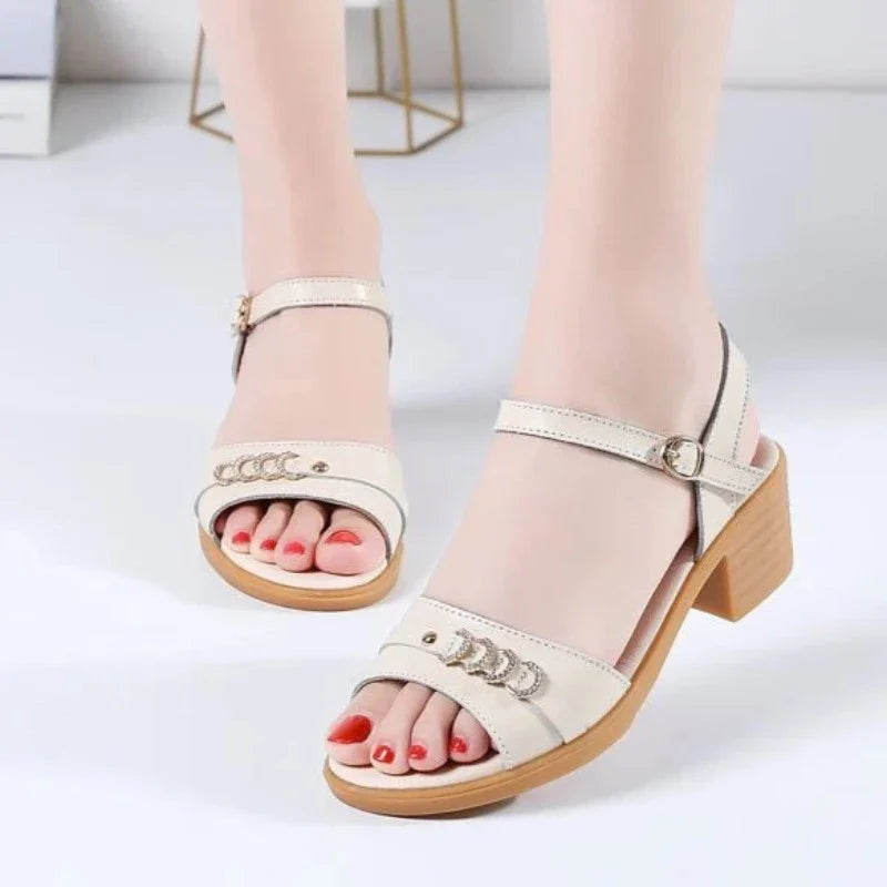 Klassieke ondersteunende orthopedische sandalen