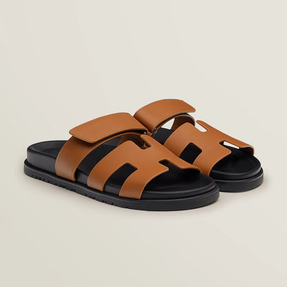 Trendy en ondersteunende orthopedische zomersandalen