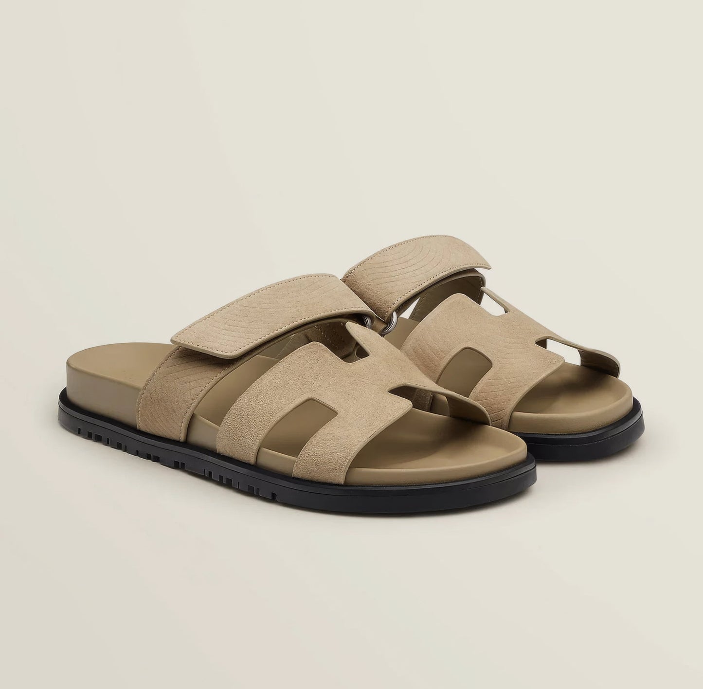 Trendy en ondersteunende orthopedische zomersandalen