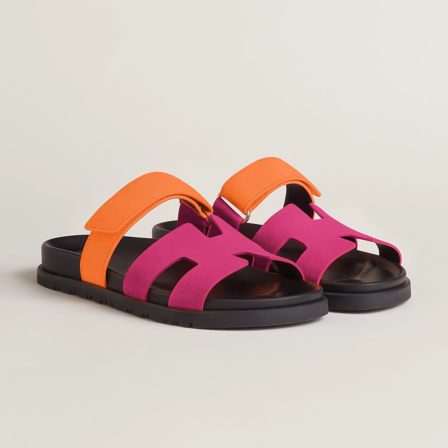 Trendy en ondersteunende orthopedische zomersandalen