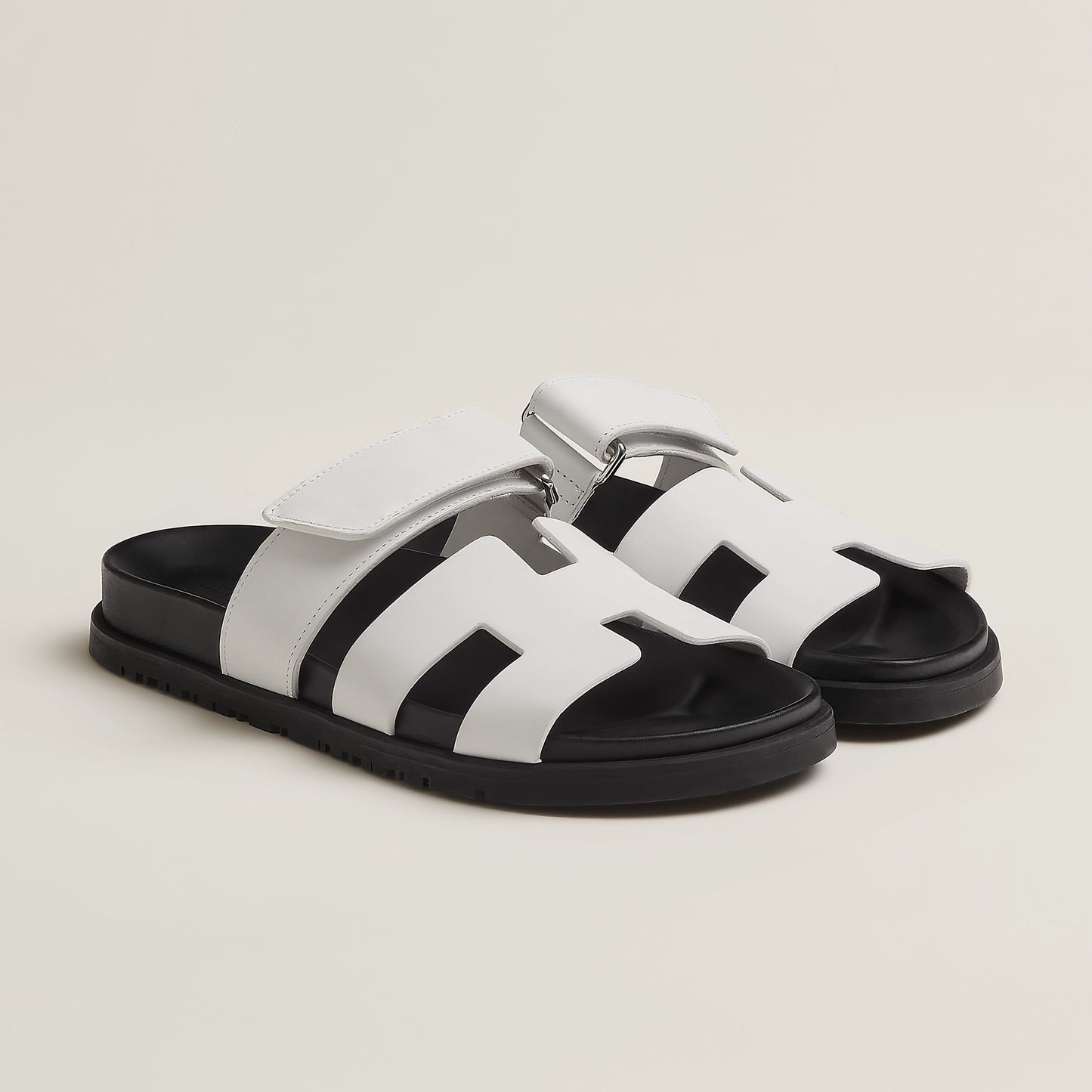 Trendy en ondersteunende orthopedische zomersandalen