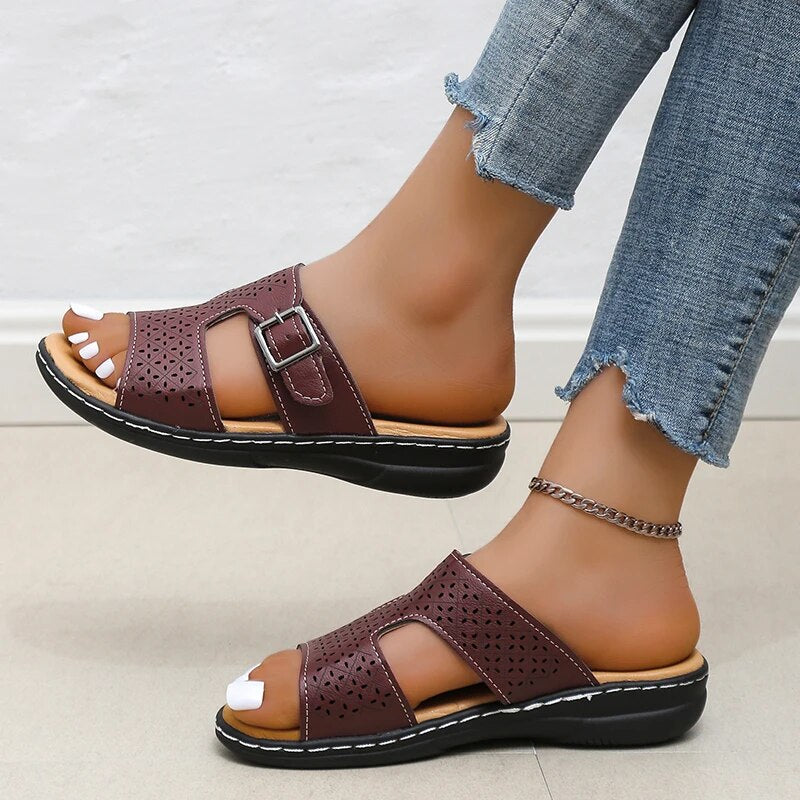 Moderne en ondersteunende orthopedische zomersandalen