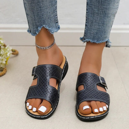Moderne en ondersteunende orthopedische zomersandalen