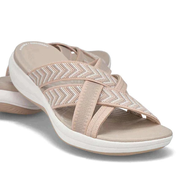 Tijdloze en ondersteunende orthopedische zomersandalen