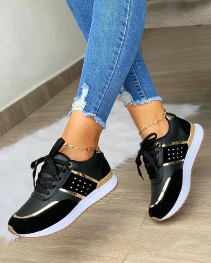 Trendy en ondersteunende orthopedische zomersneakers