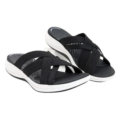 Tijdloze en ondersteunende orthopedische zomersandalen