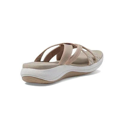 Tijdloze en ondersteunende orthopedische zomersandalen