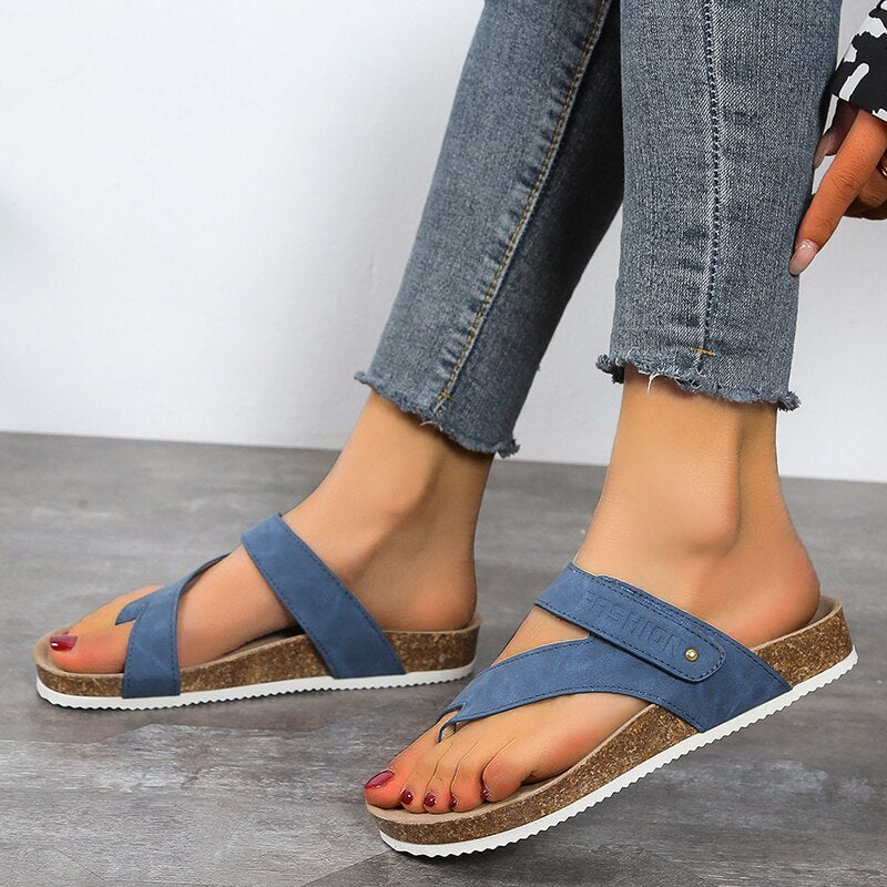 Duurzame orthopedische zomersandalen