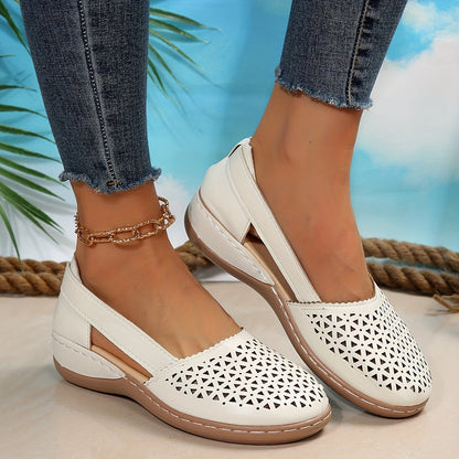 Ondersteunende stijlvolle orthopedische zomersandalen