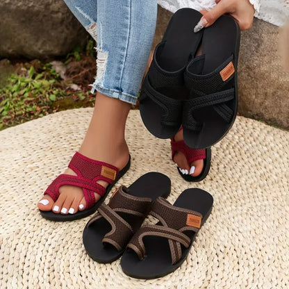Comfortabele en modieuze orthopedische zomersandalen