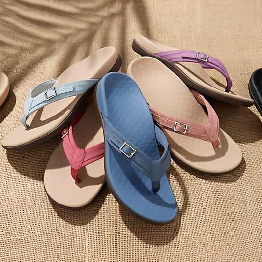 Ondersteunende orthopedische zomersandalen