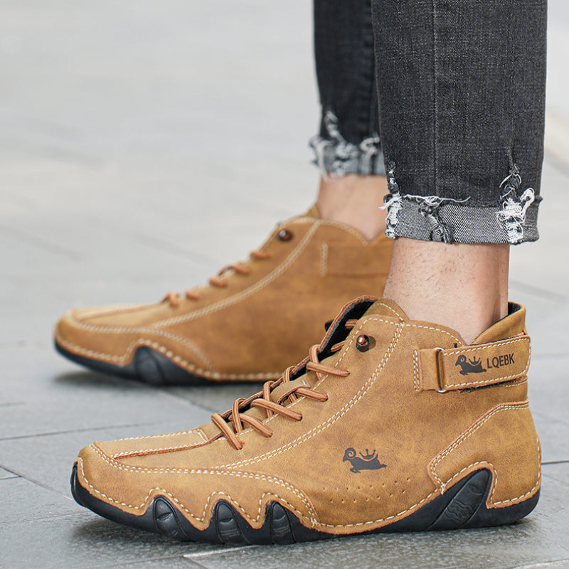 Casual sneakers