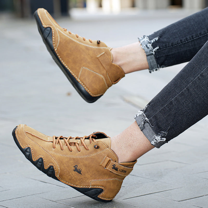 Casual sneakers