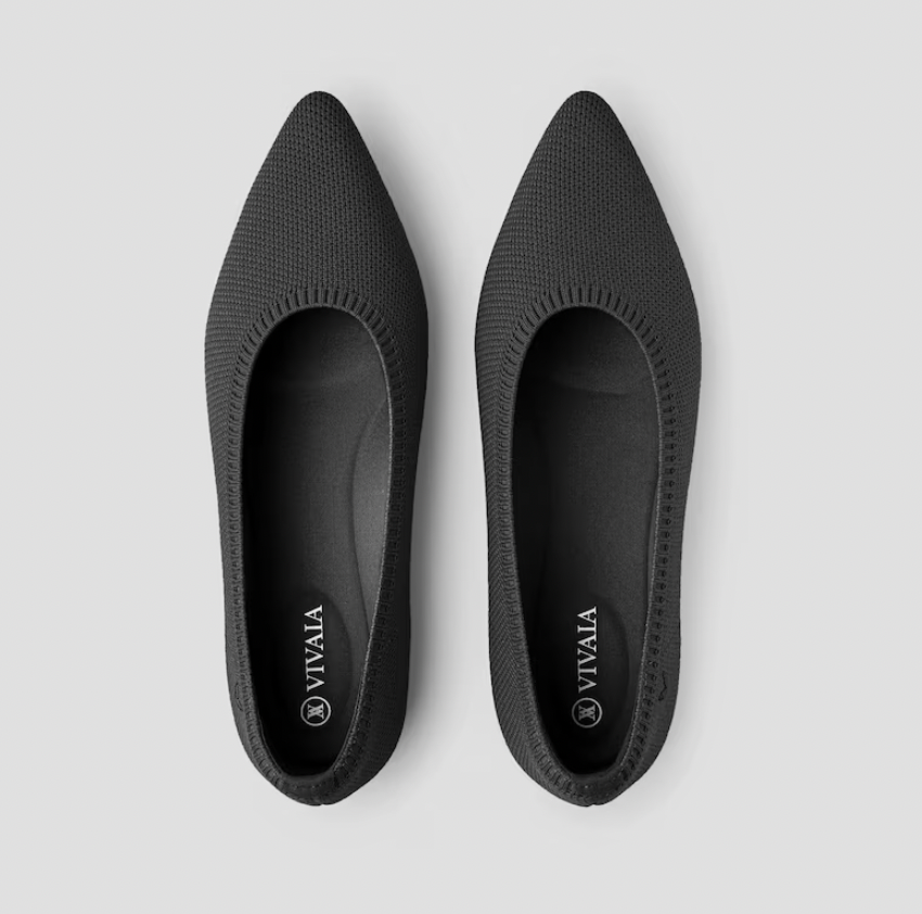 Elegante en gedetailleerde ondersteunende zomersandalen