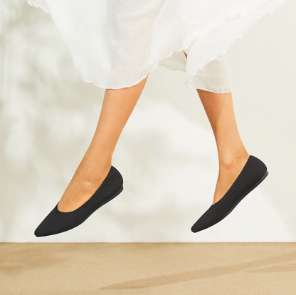Elegante en gedetailleerde ondersteunende zomersandalen