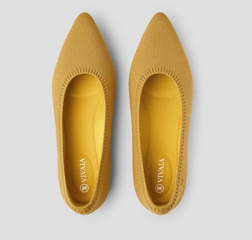 Elegante en gedetailleerde ondersteunende zomersandalen