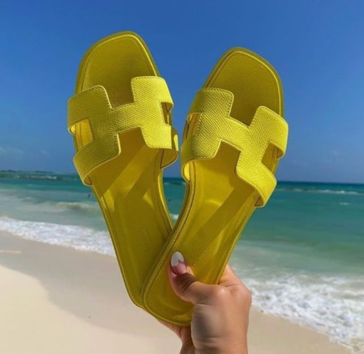 Trendy en ondersteunende orthopedische zomersandalen
