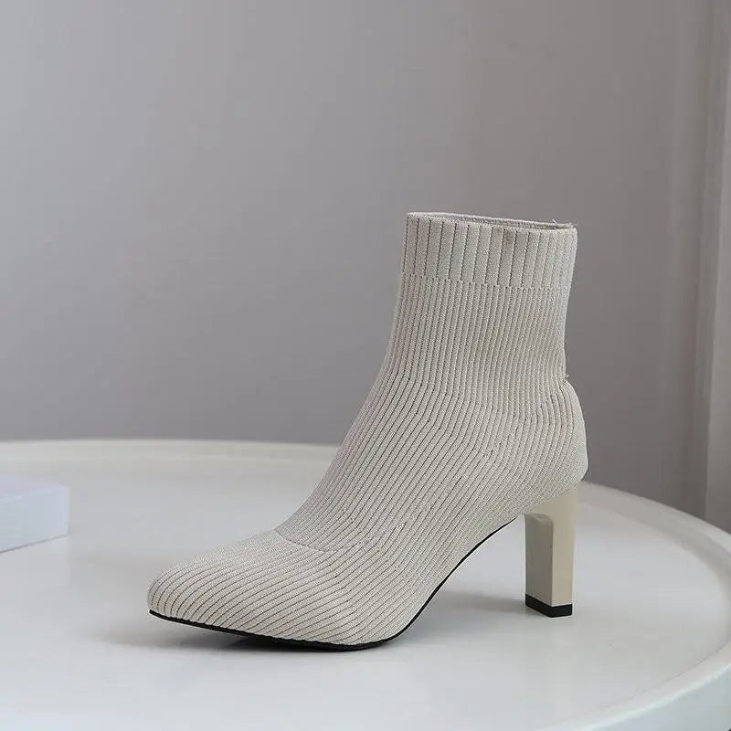 Aangepaste en comfortabele orthopedische hakken