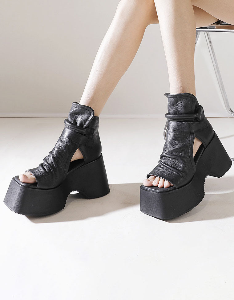 Ondersteunende orthopedische zomersandalen