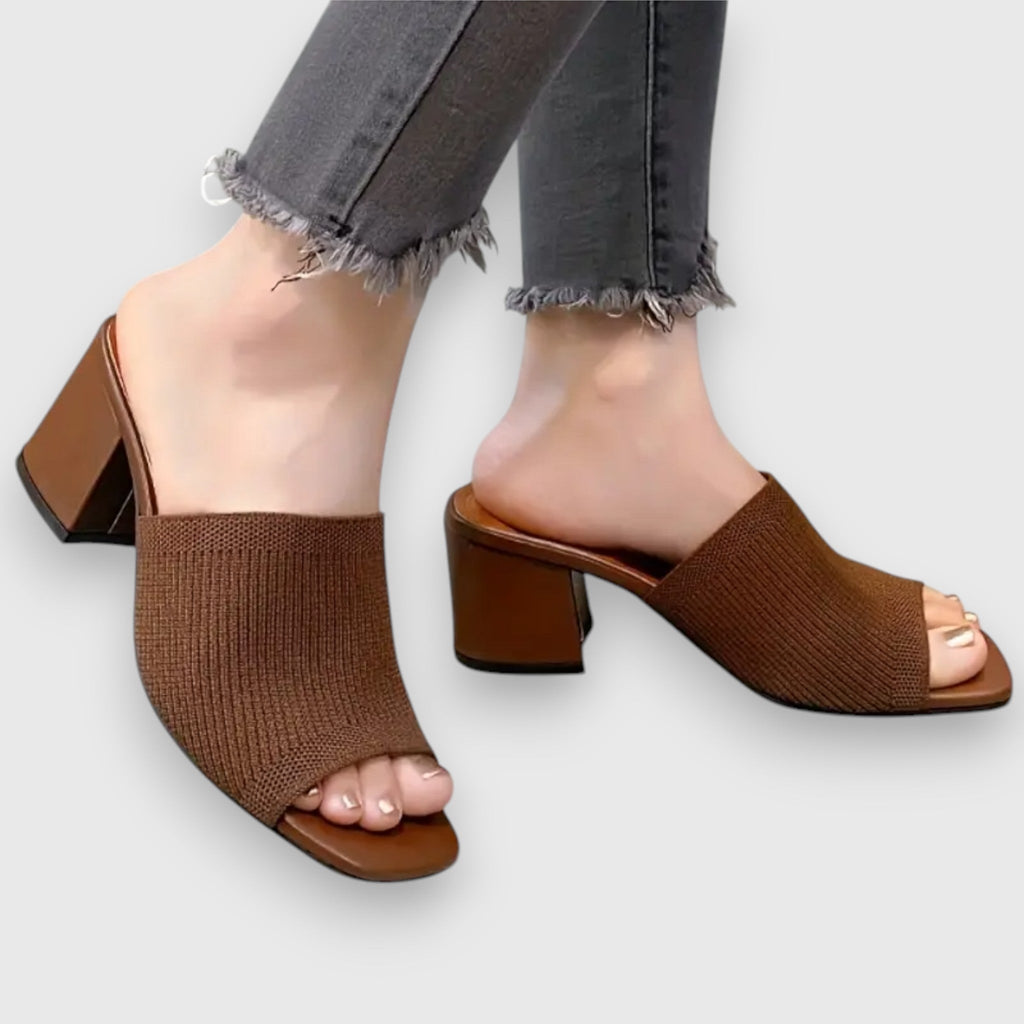 Ondersteunende orthopedische zomersandalen