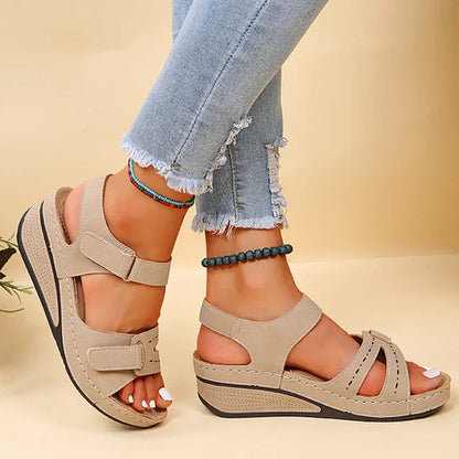 Comfortabele en veelzijdige orthopedische zomersandalen