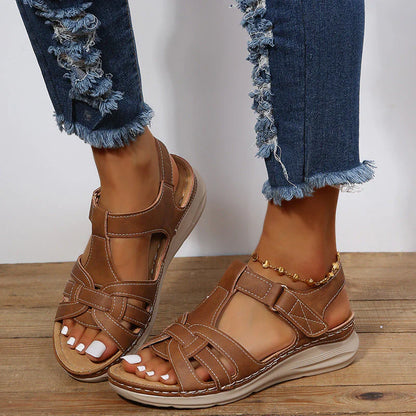 Ondersteunende orthopedische sandalen op maat