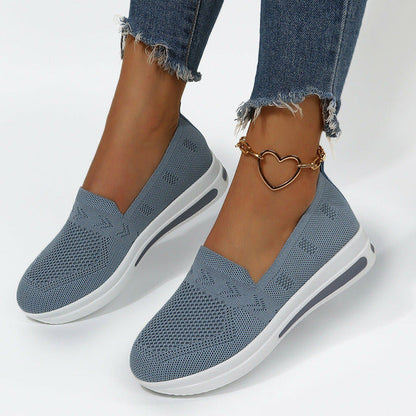 Tijdloze en ondersteunende orthopedische zomerschoenen