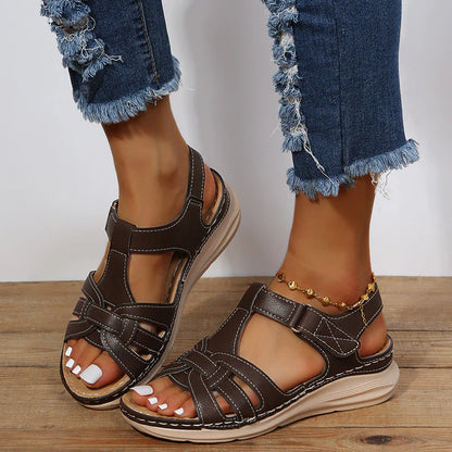 Ondersteunende orthopedische sandalen op maat