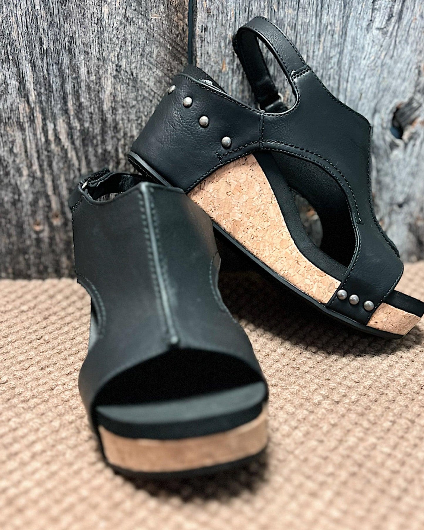 Veelzijdige en ondersteunende orthopedische zomersandalen