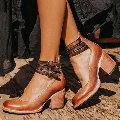 Modieuze ondersteunende orthopedische zomersandalen