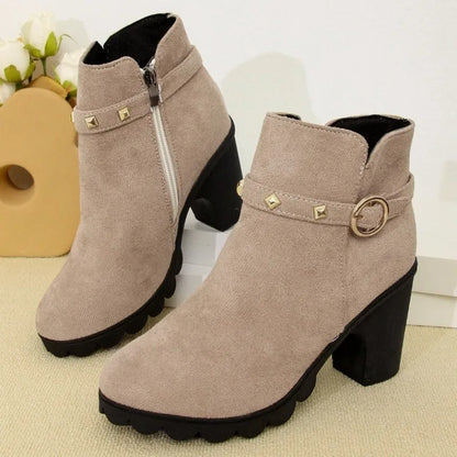 Tijdloze en ondersteunende orthopedische schoenen
