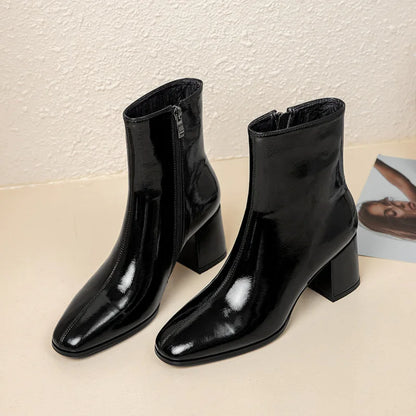 2024 Zijrits Witte Enkellaarzen voor Vrouwen Stretch Middle Heel Grote Maat Korte Laars Fashion Puntige Schoenen
