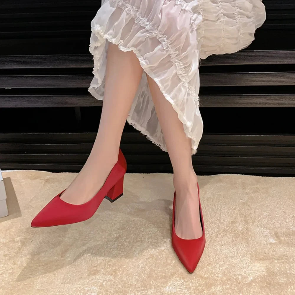 6.5cm Vierkante Hakken Lakleer Rood Pumps Schoenen Vrouw Klassiekers Punt Toe Jurk Officiële Pompen Party Plus Size 35-42