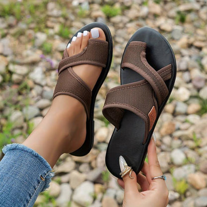 Duurzame orthopedische zomersandalen