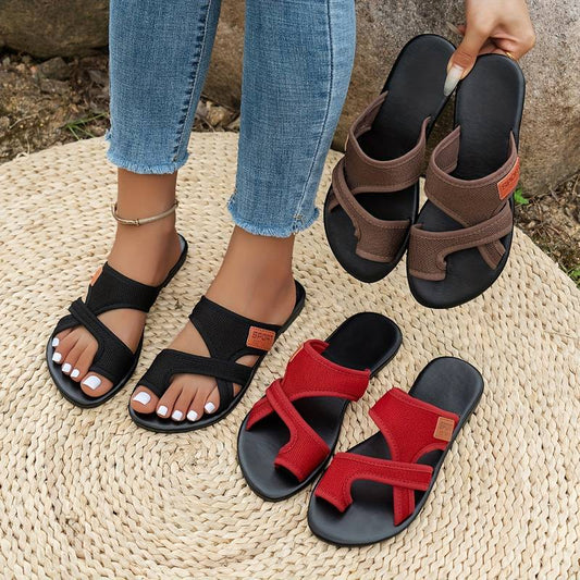 Duurzame orthopedische zomersandalen
