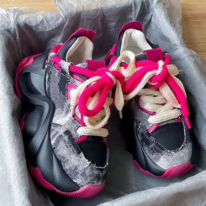 Aangepaste en comfortabele orthopedische schoenen