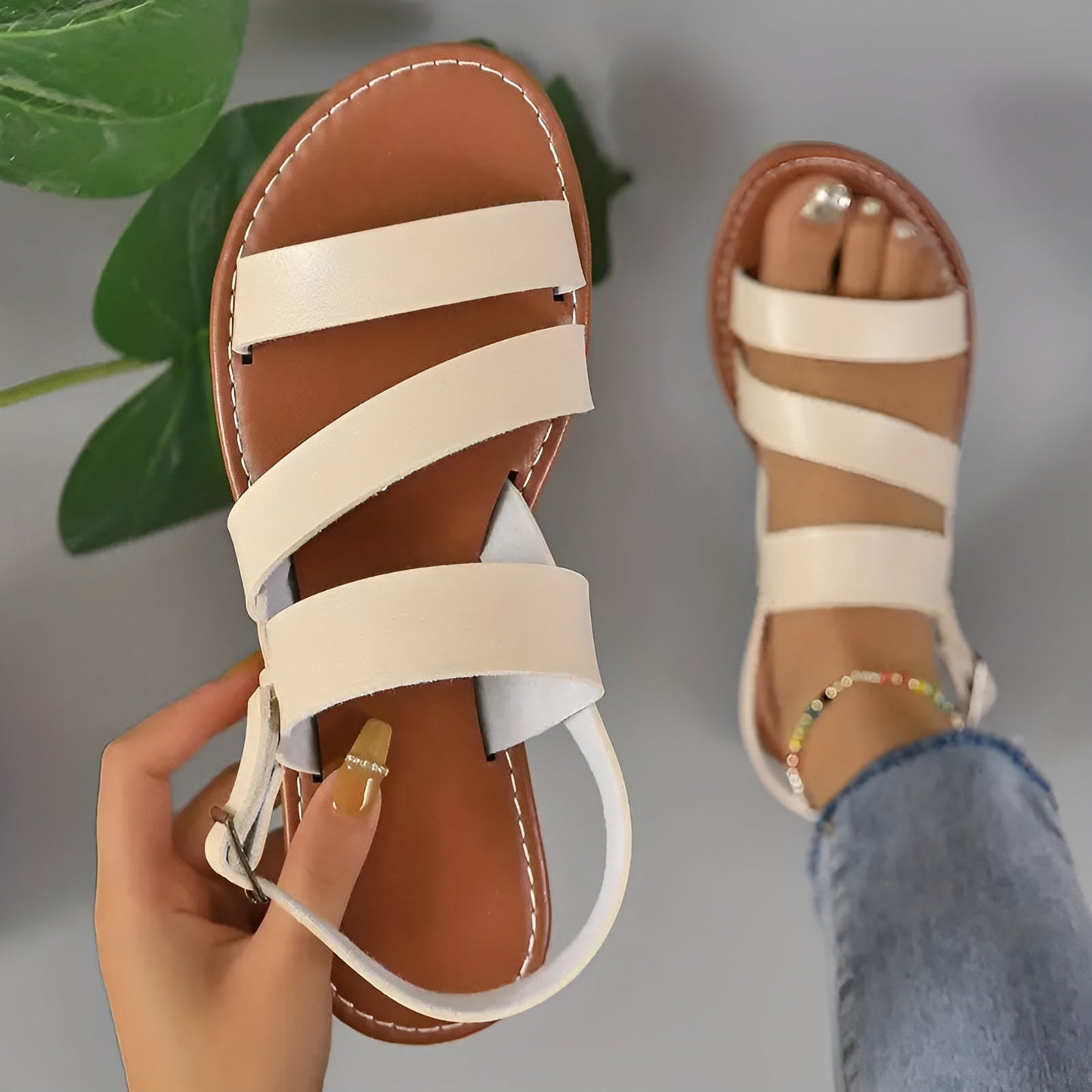 Ontspannen en ondersteunende orthopedische zomersandalen
