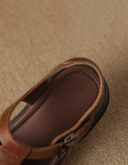 Op maat gemaakte en comfortabele orthopedische zomersandalen
