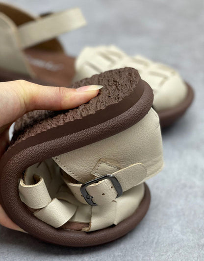 Ondersteunende en trendy orthopedische zomersandalen