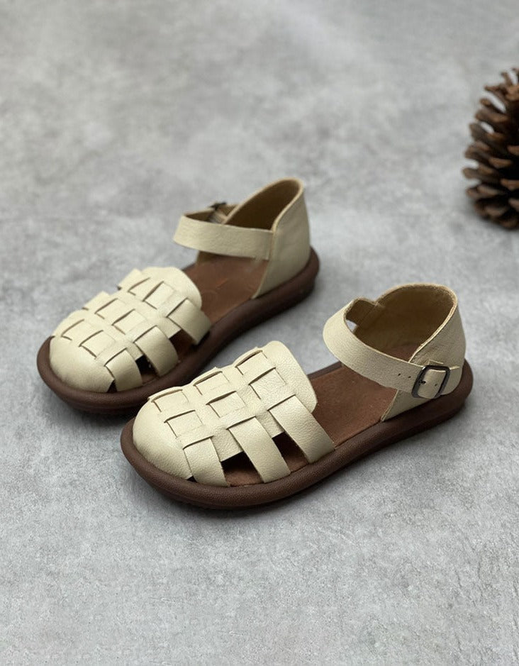 Ondersteunende en trendy orthopedische zomersandalen