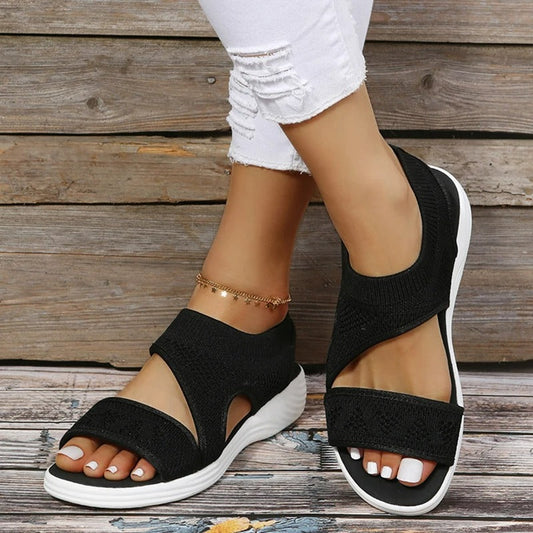 Ondersteunende en veelzijdige orthopedische zomersandalen
