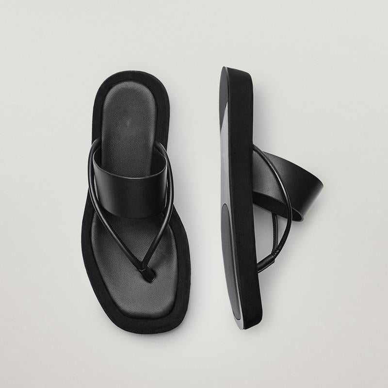 Duurzame orthopedische zomersandalen