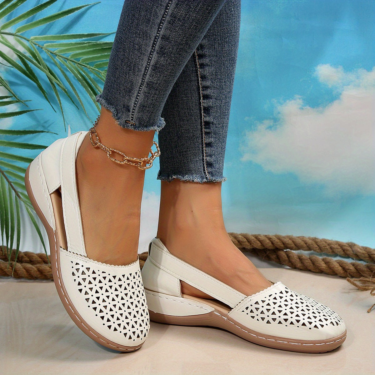 Ondersteunende stijlvolle orthopedische zomersandalen