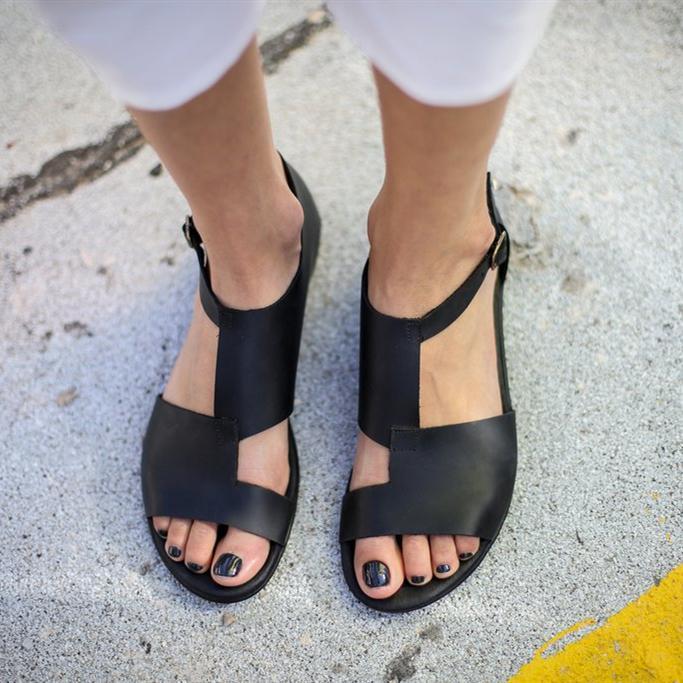 Slanke en lichtgewicht orthopedische sandalen