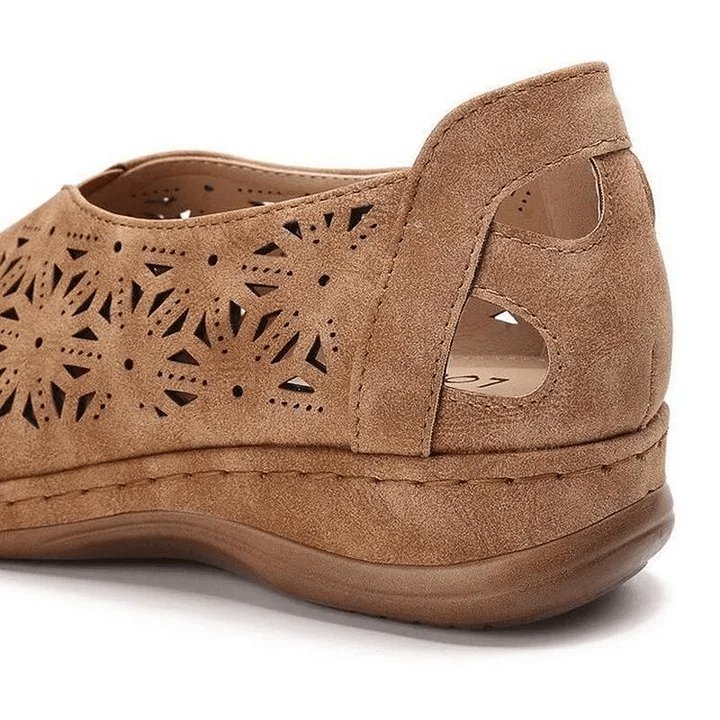 Ondersteunende stijlvolle orthopedische zomersandalen