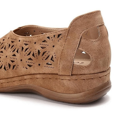 Ondersteunende stijlvolle orthopedische zomersandalen