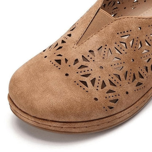 Ondersteunende stijlvolle orthopedische zomersandalen