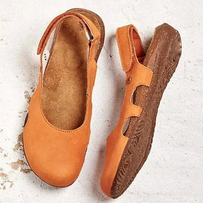 Modieuze ondersteunende orthopedische zomersandalen