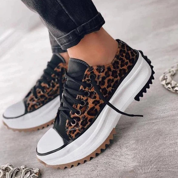 Modieuze ondersteunende orthopedische sneakers